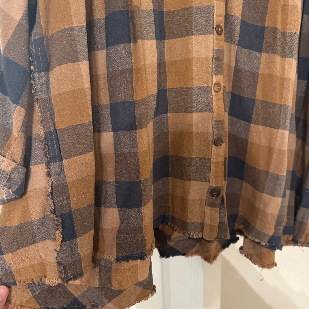 Easel Blue and Tan Plaid Button Down Shirt - Picture 2 of 2